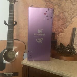 Limited edition olivia rodrigo Stanley Tumbler 40 oz quencher